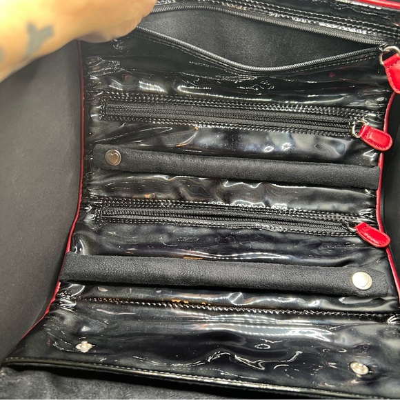 Pre owned good condition Brighton makeup brush roller case - Picture 5 of 10